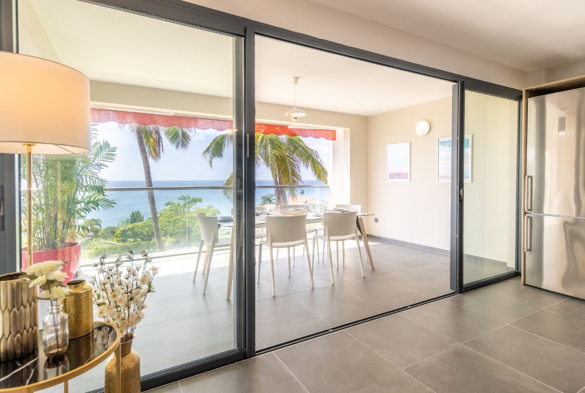 terrasse couverte avec vue mer