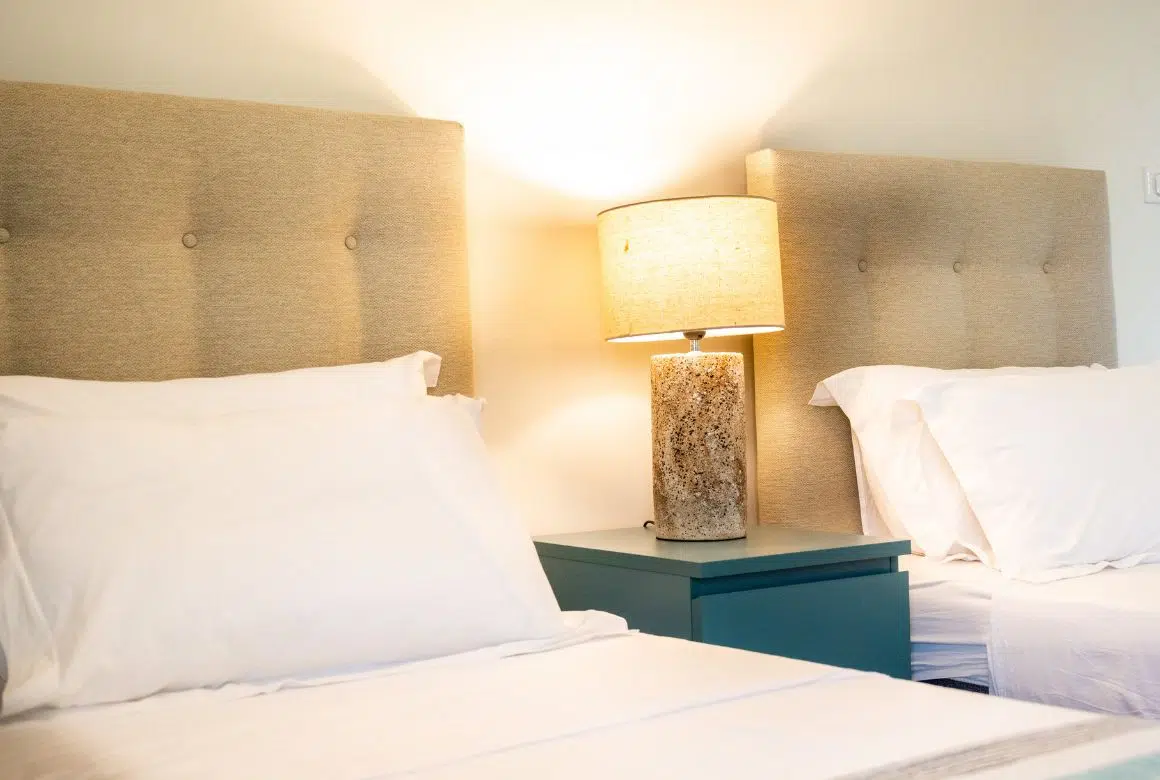 la literie est confortable et de qualité