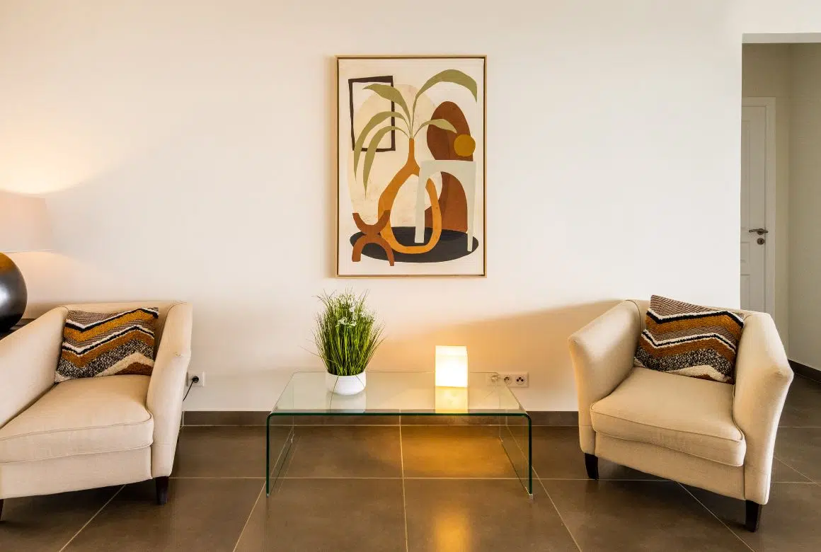 petit salon d'attente à l'entrée de la villa