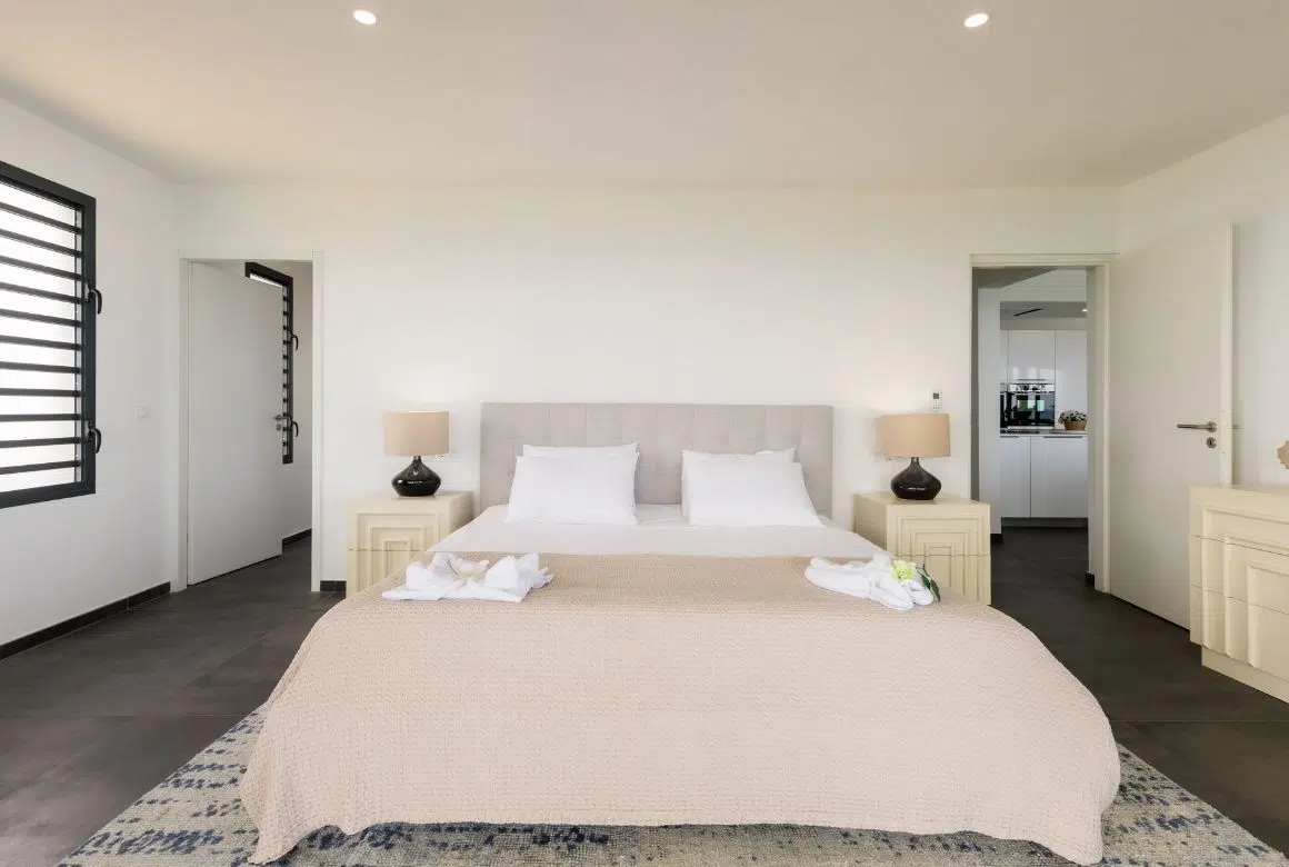 chambre avec lit king size