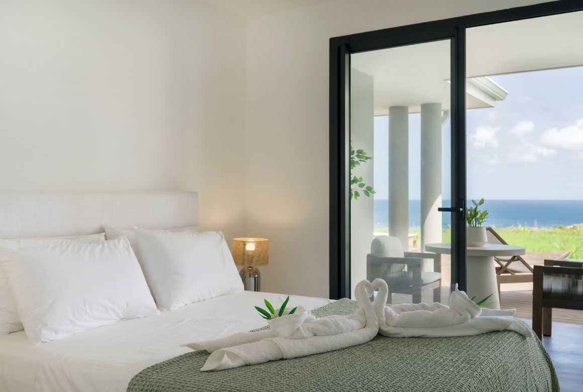 chambre avec accès direct à la terrasse