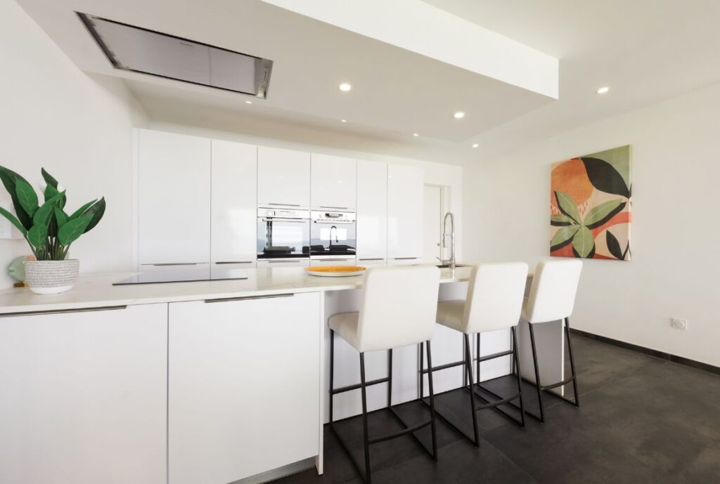 cuisine américaine ouverte sur le séjour