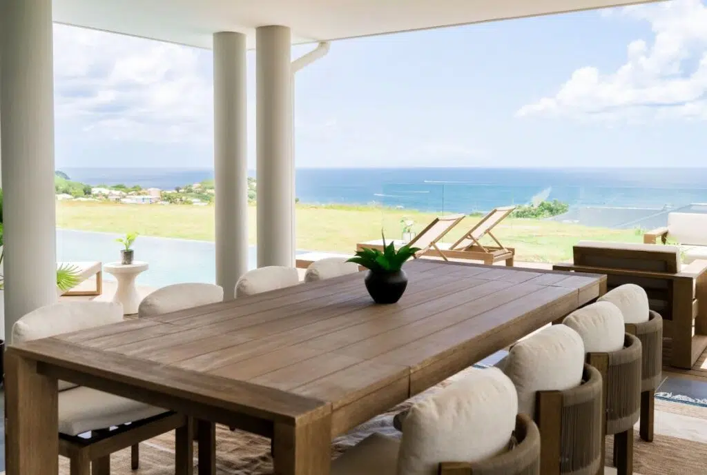 déjeunez devant la mer des Caraïbes